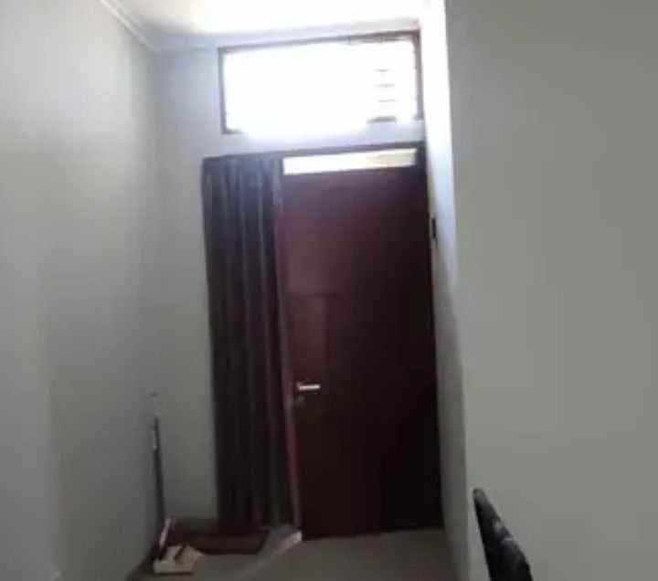 dijual rumah propelat