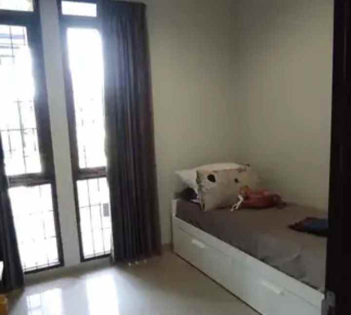 dijual rumah propelat