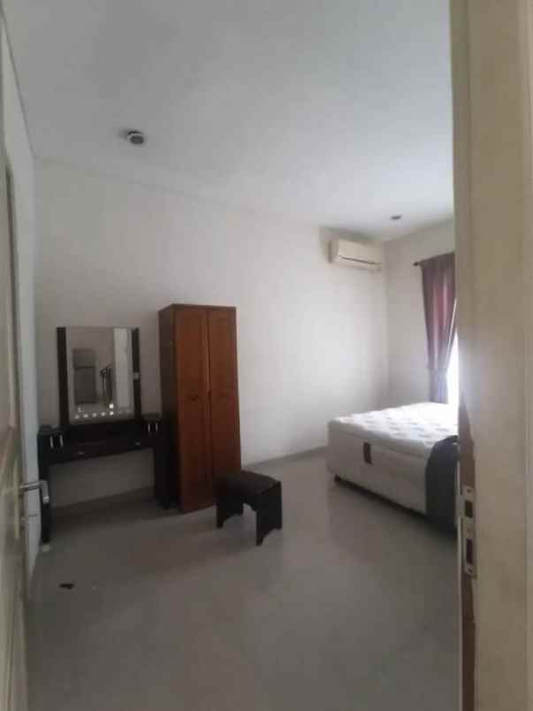 dijual rumah pulo mas rawamangun pulo
