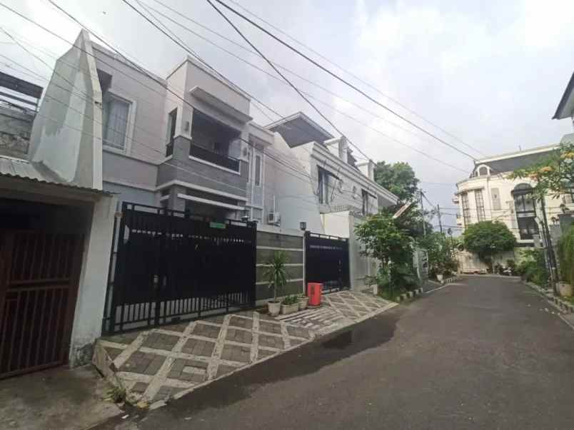 dijual rumah pulo mas rawamangun pulo