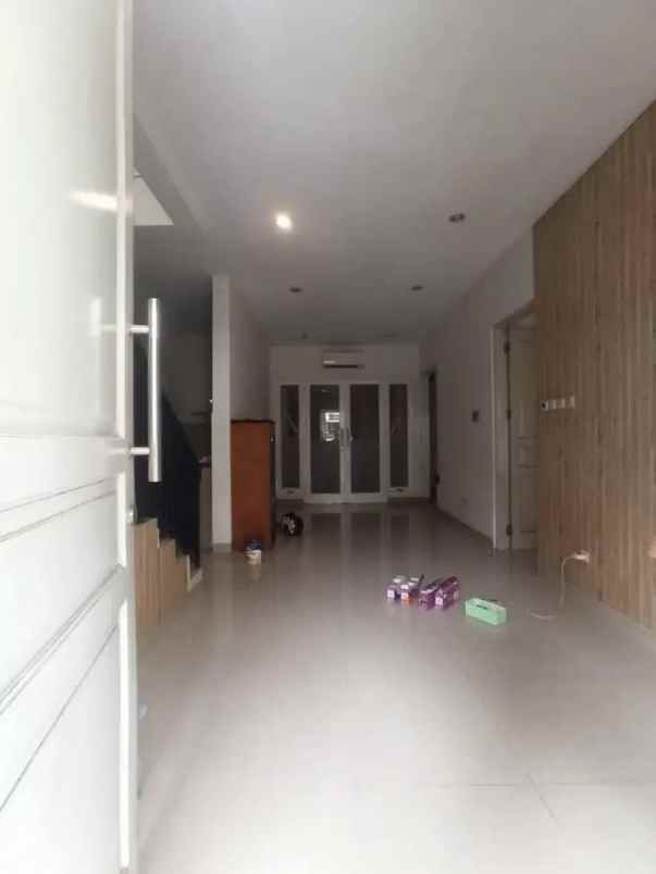 dijual rumah pulo mas rawamangun pulo