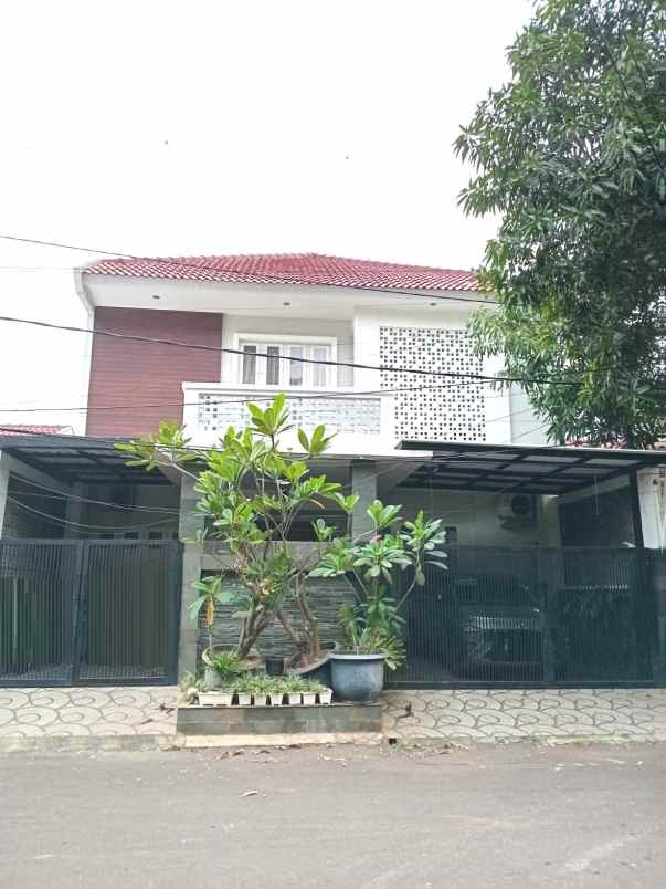 dijual rumah pulogebang kirana cakung