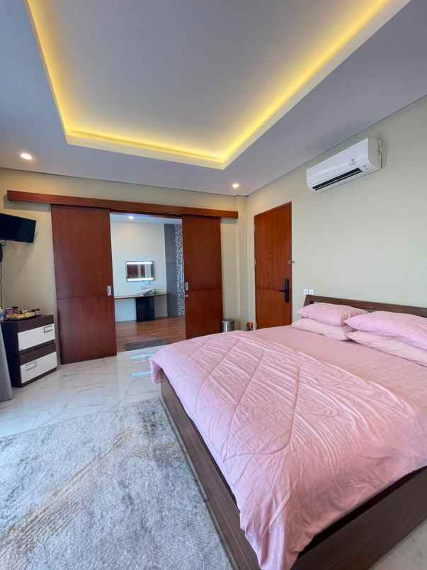 dijual rumah pulomas jakarta timur