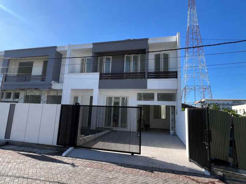 dijual rumah puncak sambisari