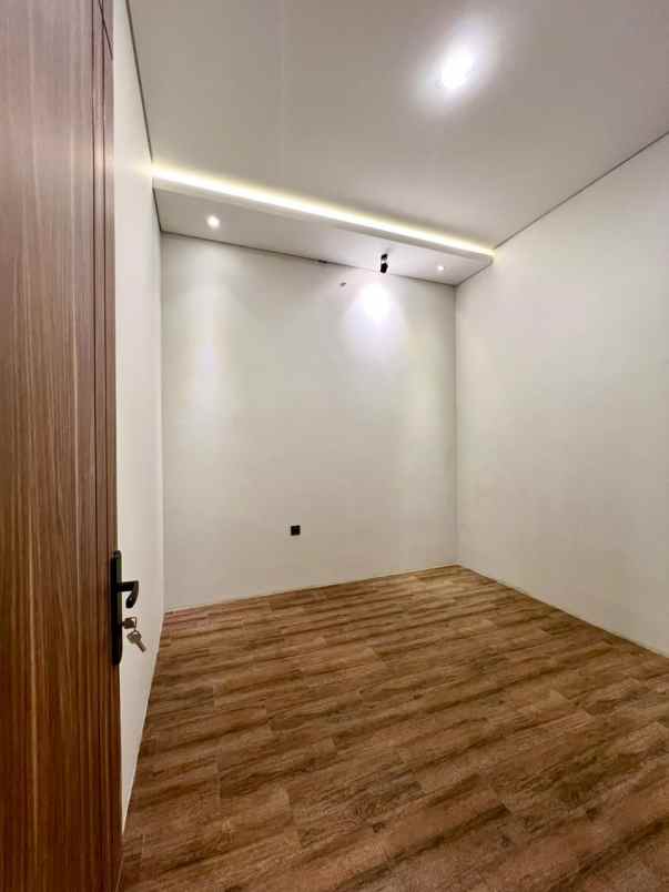 dijual rumah purwomartani kalasan sleman