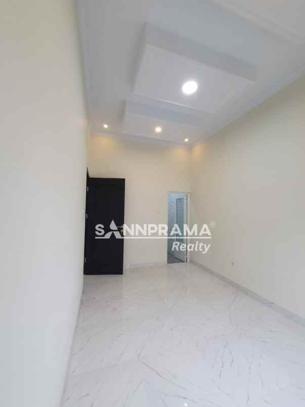 dijual rumah rangkapan jaya baru depok