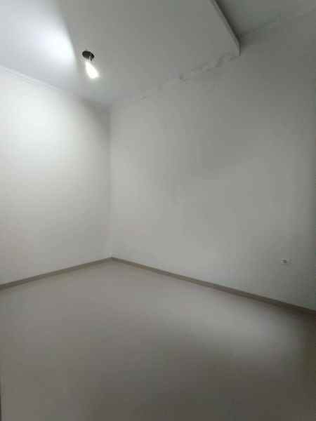 dijual rumah rangkapan jaya depok