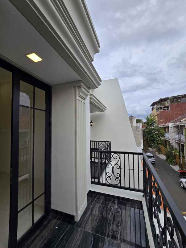 dijual rumah rawamangun jaktim