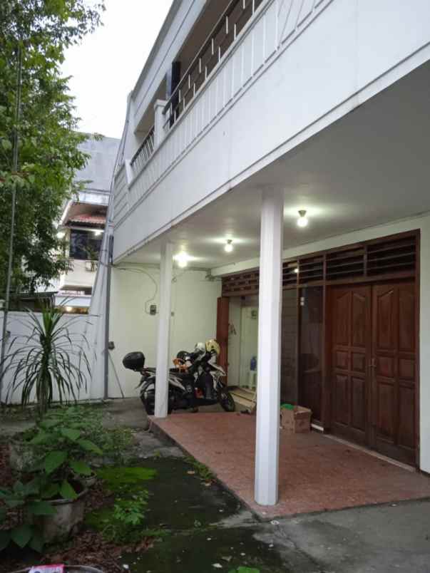 Rumah Dukuh Kupang Surabaya Barat Hanya Selangkah Ke Pusat Kota