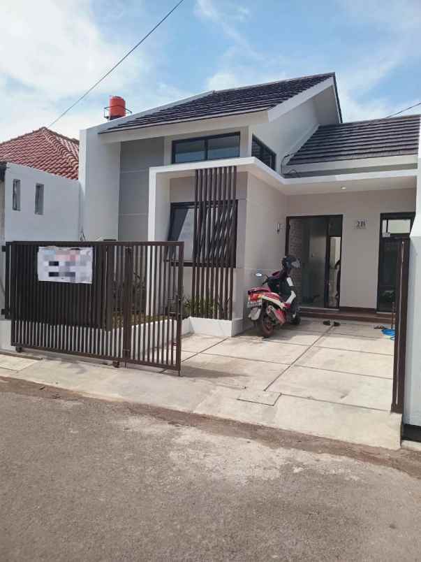 dijual rumah riung bandumg
