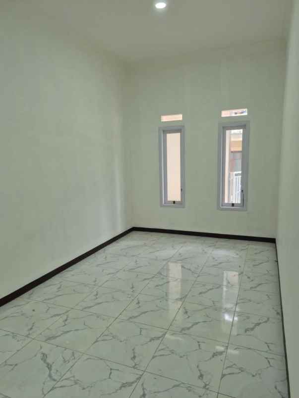 dijual rumah riung bandung