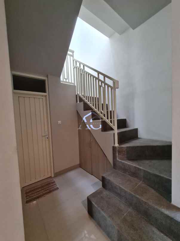 dijual rumah royal permata garden pakis