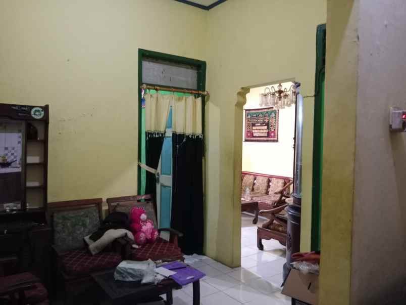 dijual rumah sendangmulyo