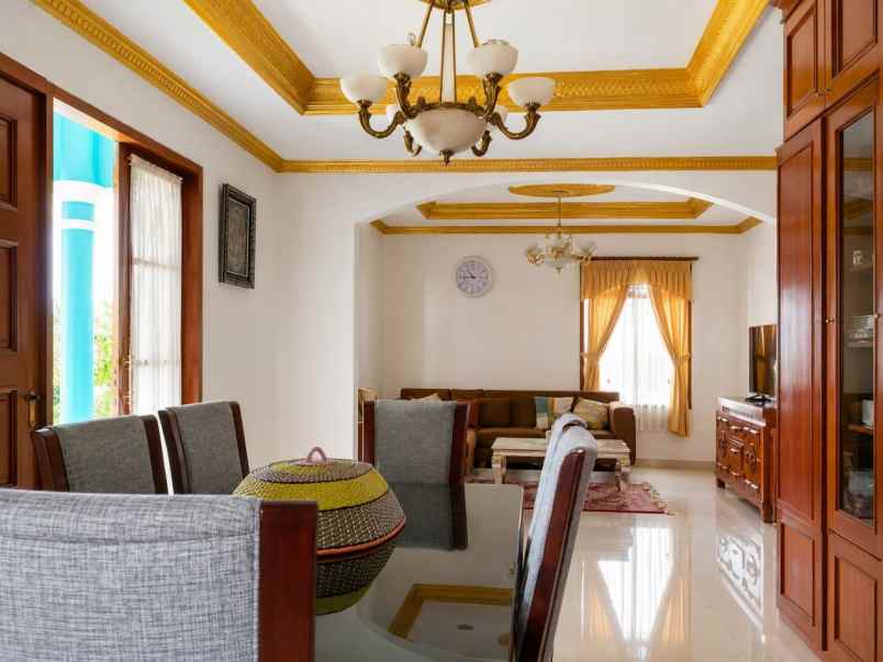 dijual rumah sentul bogor