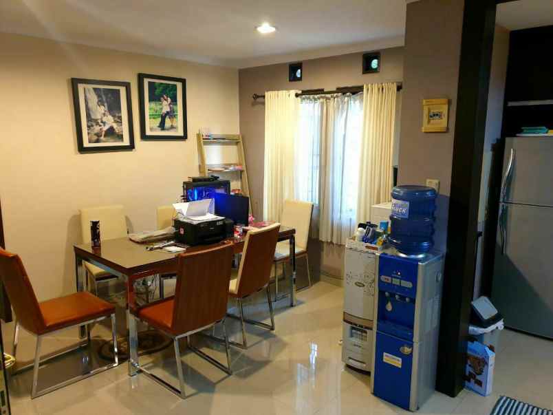 dijual rumah sersan bajuri