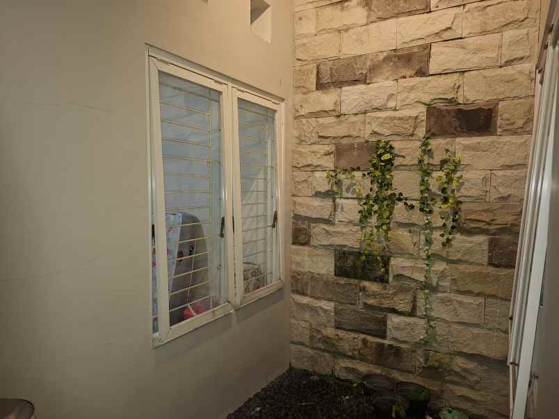 dijual rumah siap huni di puri bunga nirwana jember