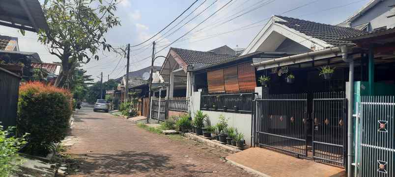dijual rumah siap huni japos graha lestari