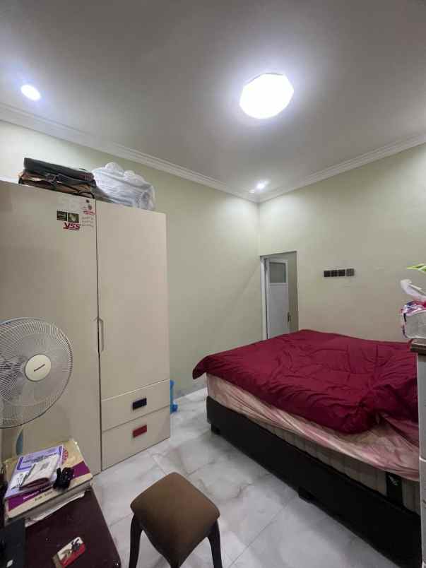 dijual rumah siap huni lokasi strategis