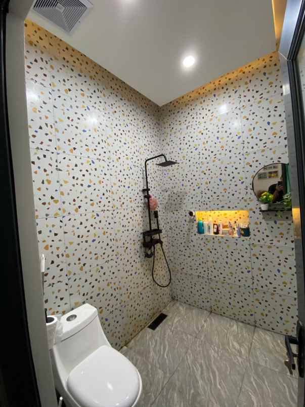 dijual rumah siap huni puri nirwana 2 cibinong