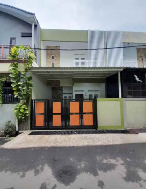 dijual rumah srengseng sawah jagakarsa
