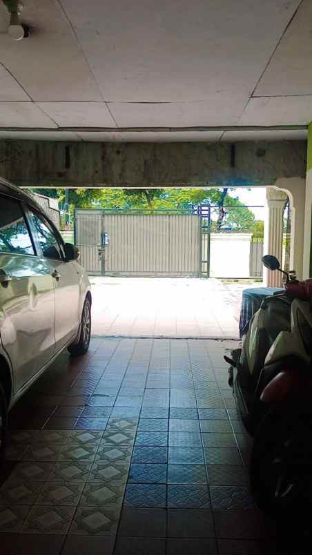 dijual rumah startegis diduren sawit jakarta timur