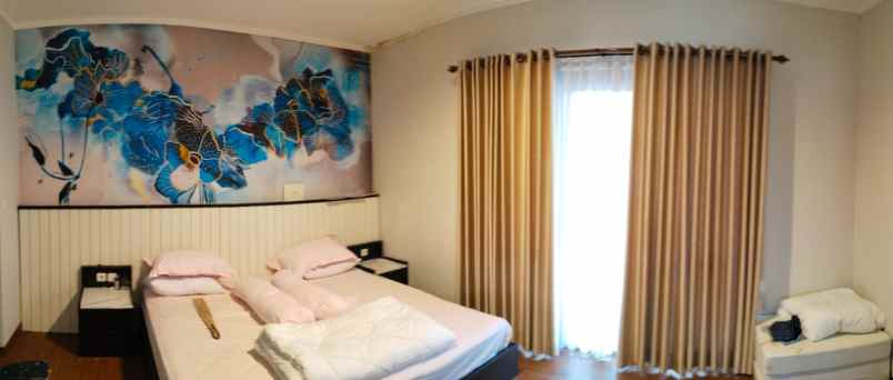 dijual rumah summarecon bekasi cluster