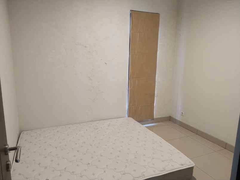 dijual rumah summarecon bekasi cluster