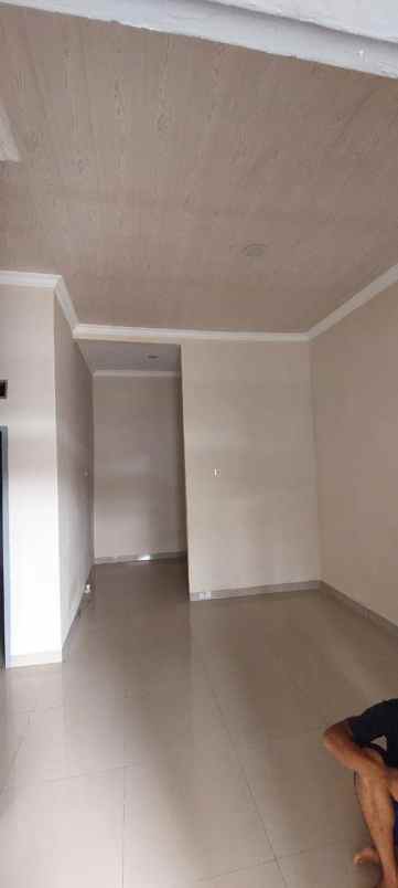 dijual rumah taman harapan baru