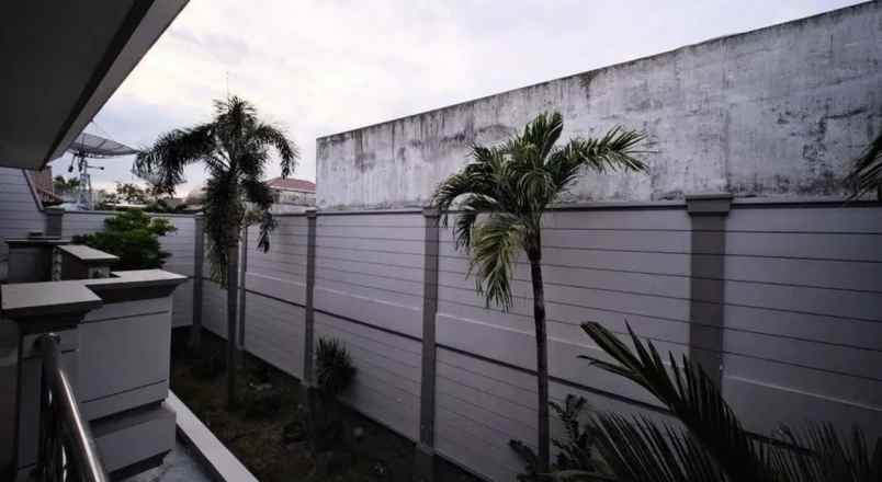 dijual rumah taman hunian satelit