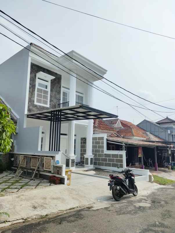 dijual rumah taman tampak siring sentul