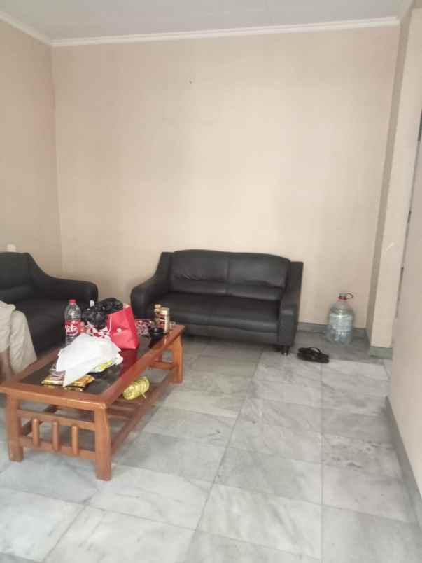 dijual rumah taman villa baru pekayon