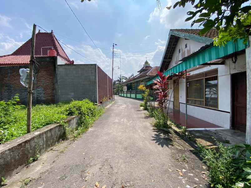 dijual rumah tamanmartani kalasan sleman