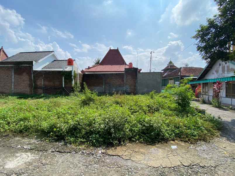 dijual rumah tamanmartani kalasan sleman