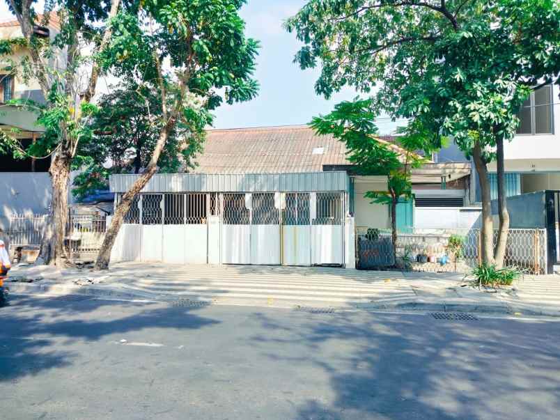 dijual rumah tambaksari surabaya barat
