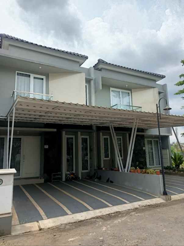 dijual rumah tanah baru beji depok