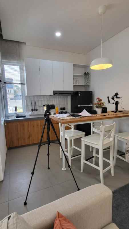 dijual rumah tangerang selatan