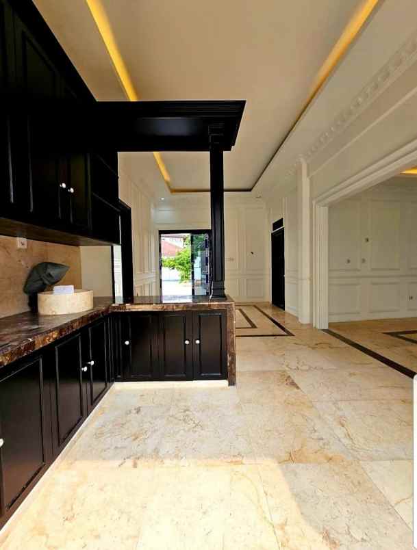 dijual rumah the 9 residence ciganjur