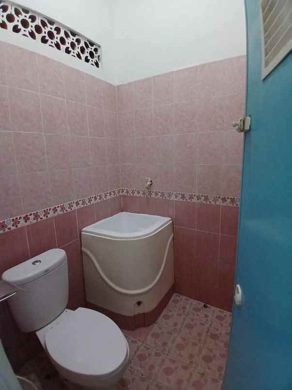 dijual rumah tole iskandar depok