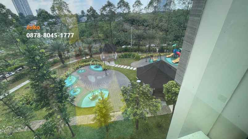 dijual rumah town house pondok indah