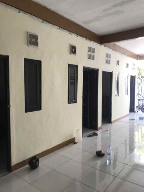 dijual rumah unesa ketintang