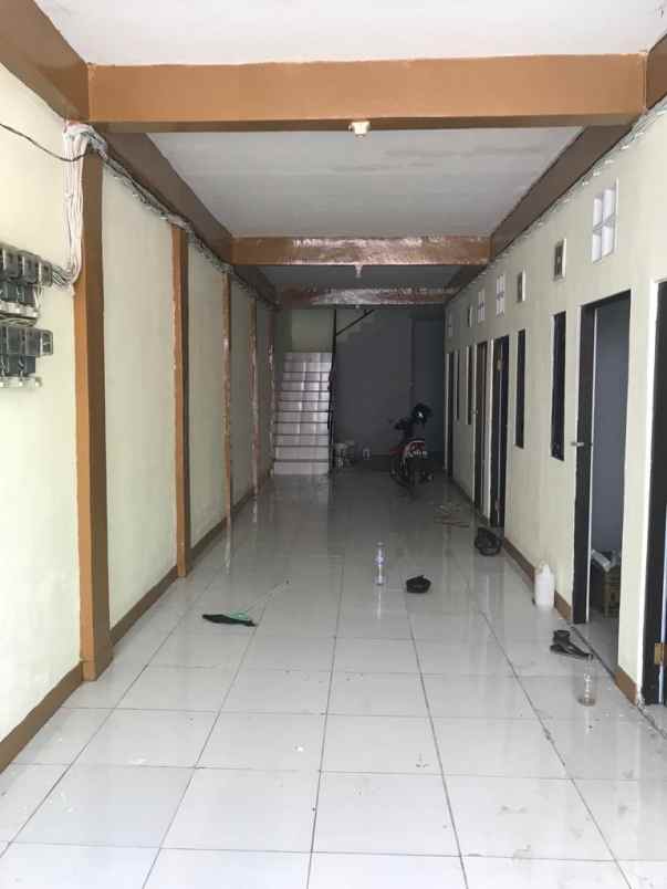 dijual rumah unesa ketintang