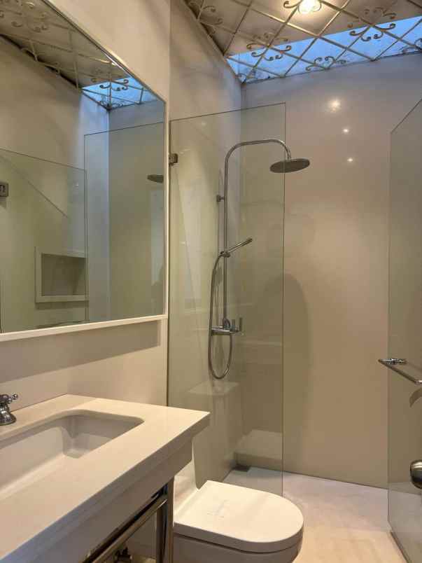dijual rumah villa puncak tidar