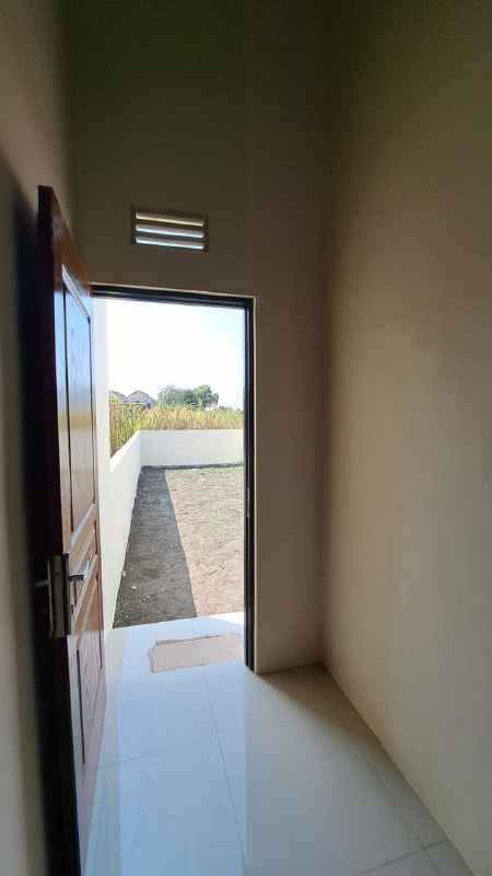 dijual rumah wage aloha