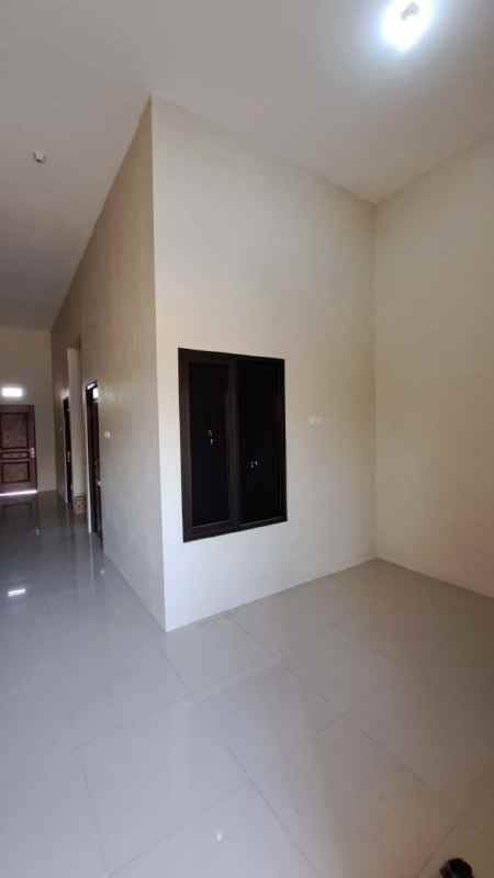 dijual rumah wage aloha