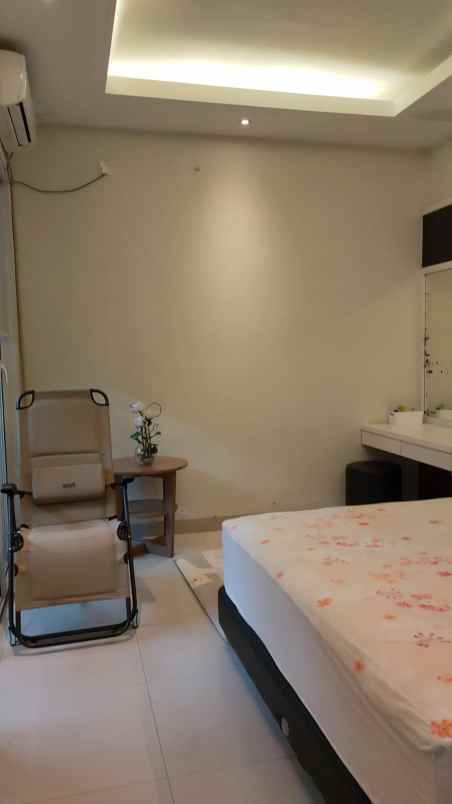 dijual rumah wisata bukit mas cluster rome