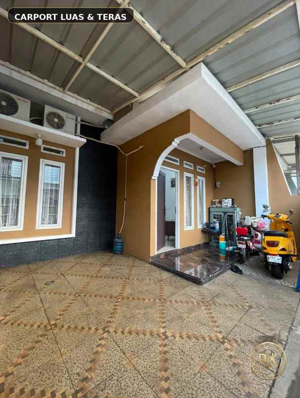 dijual take over rumah strategis dan nyaman beji depok