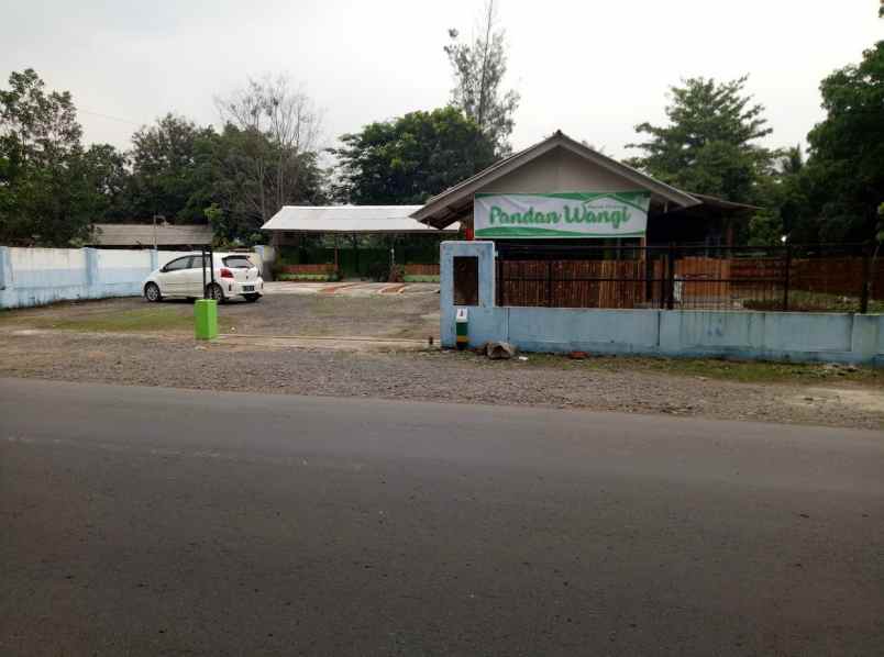 dijual tanah bangunan di atasnya