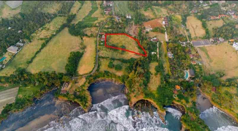 dijual tanah dengan kontur tinggi view laut lepas