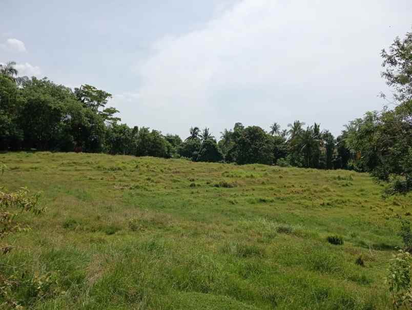 dijual tanah dengan kontur tinggi view laut lepas