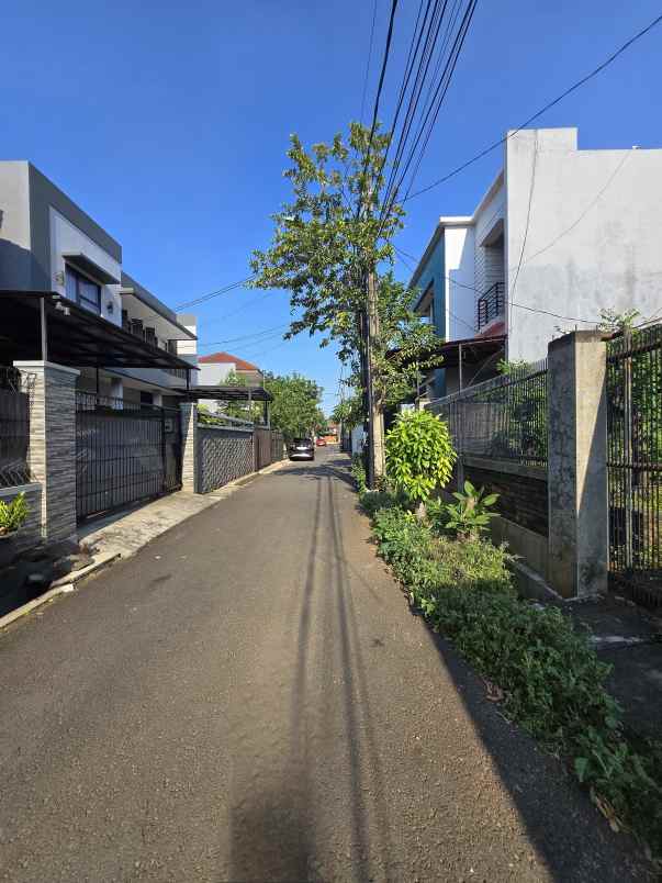 dijual tanah duren sawit